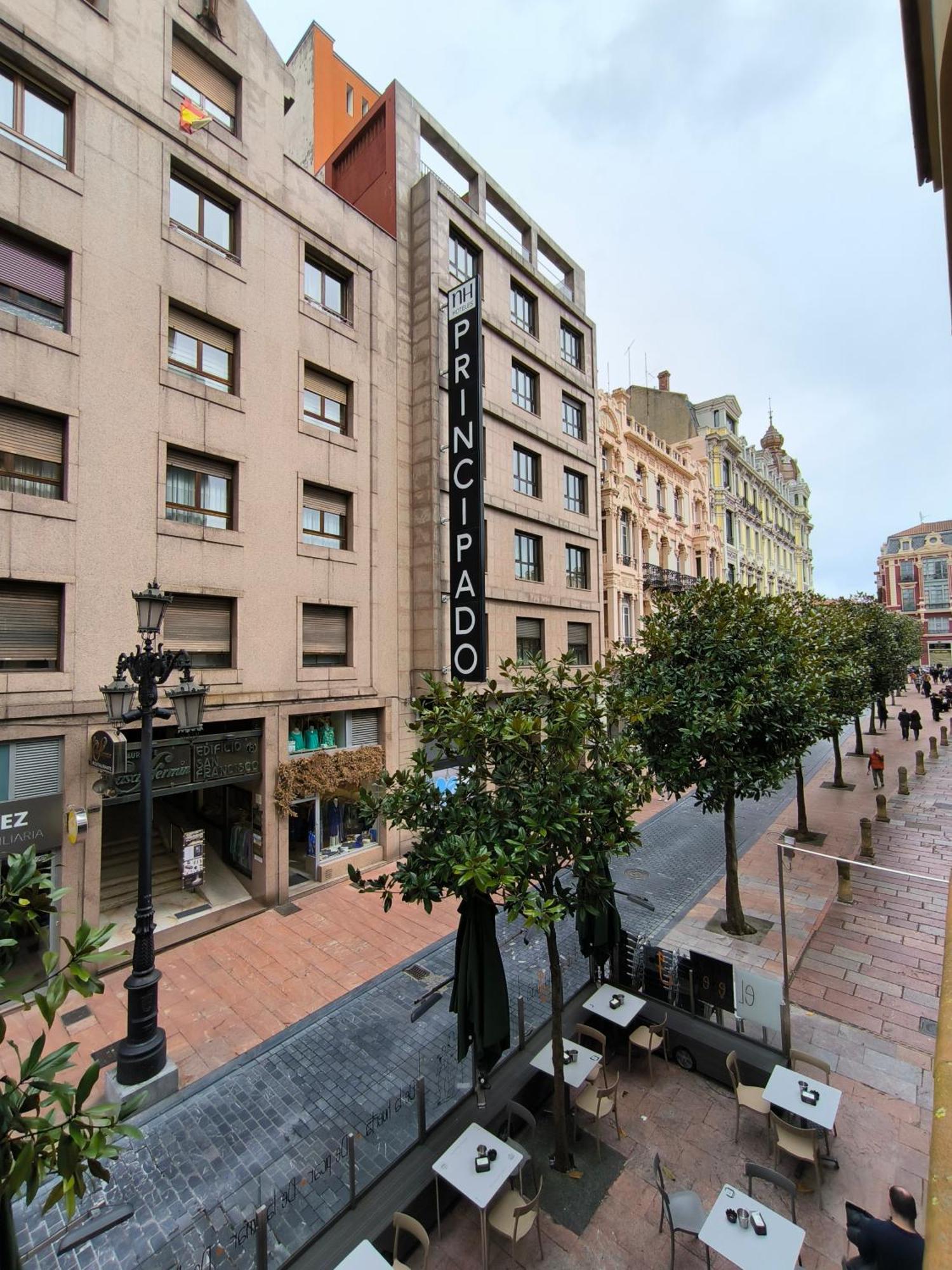 Oviedo Desde El Mismo Centro. Apartment Luaran gambar